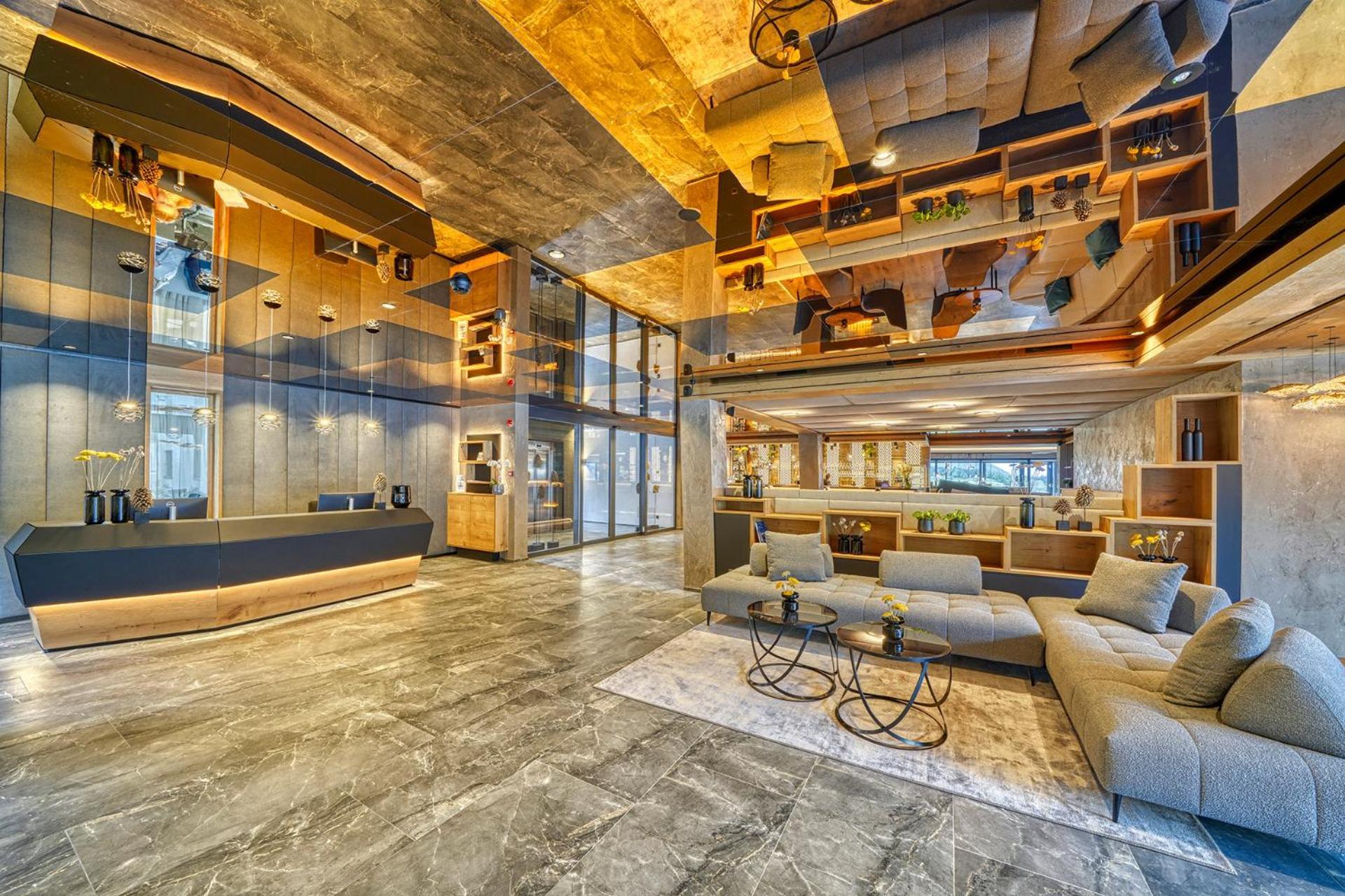 Avelina Hotel