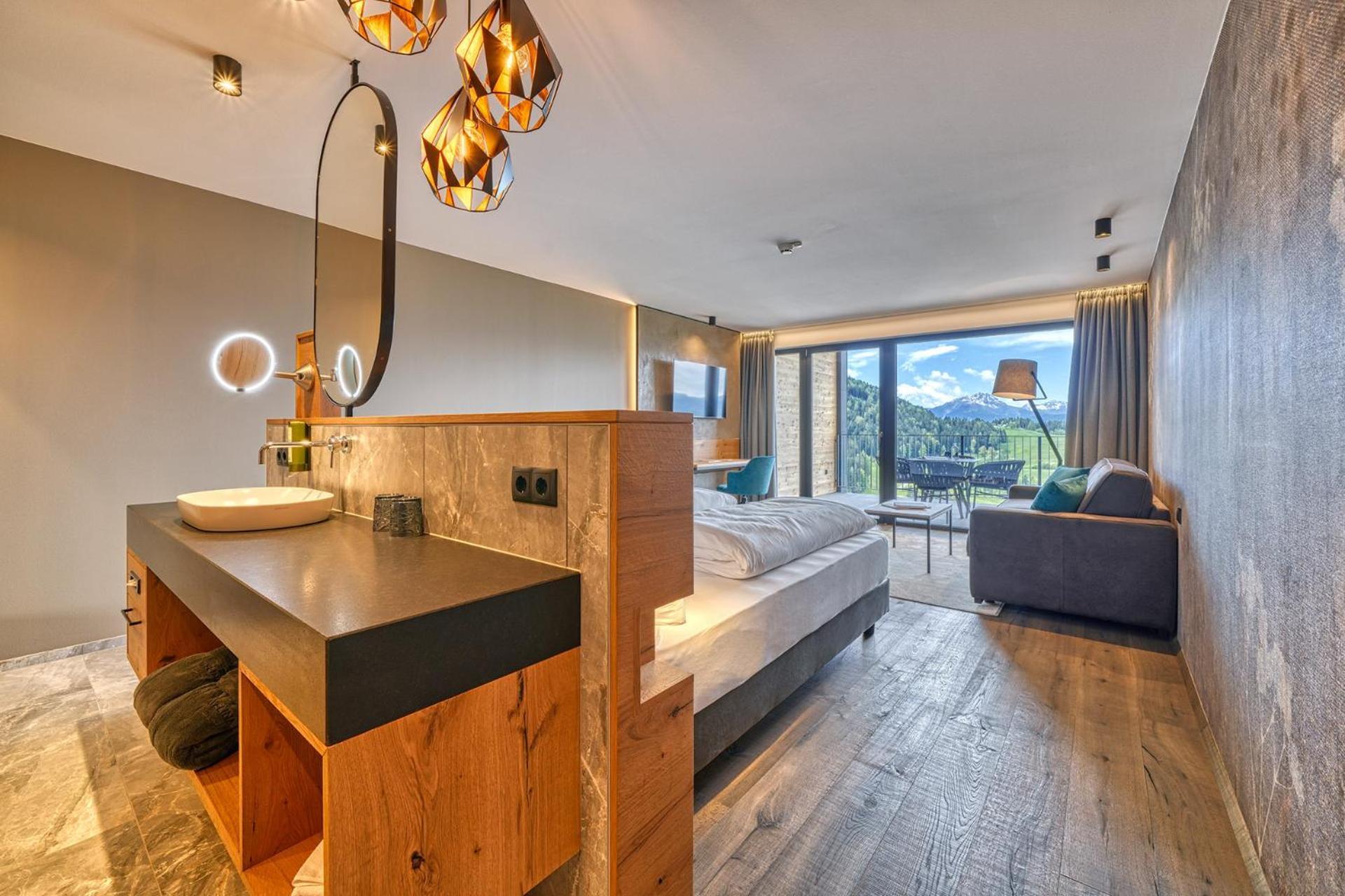 Avelina Hotel
